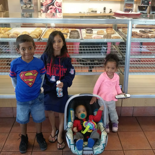 Donut Shop «Queen Donuts & Bakery», reviews and photos, 1108 W St Mary’s Rd, Tucson, AZ 85745, USA