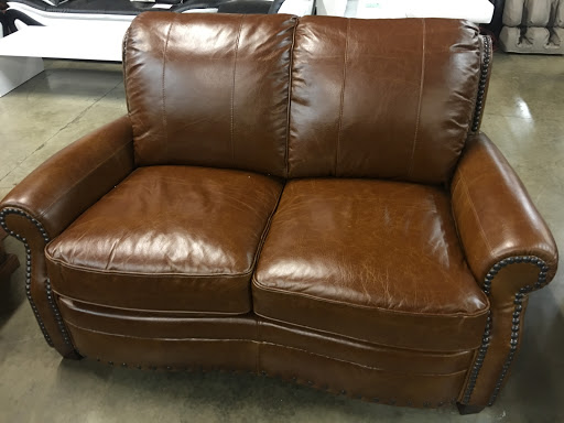 Furniture Store «Costless Warehouse Furniture», reviews and photos, 7859 S 180th St, Kent, WA 98032, USA