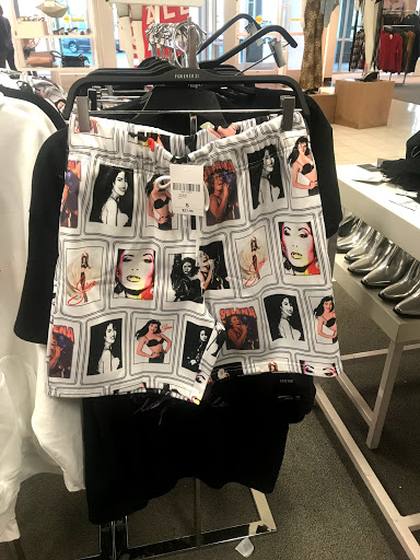 Clothing Store «Forever 21», reviews and photos, 200 Inland Center Dr, San Bernardino, CA 92408, USA