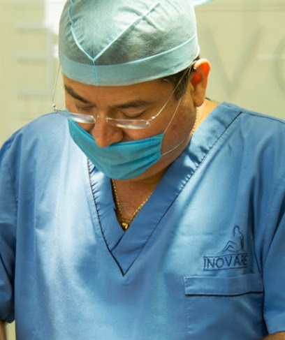 Dr. Filiberto Arellano Ortiz, Cirujano plástico