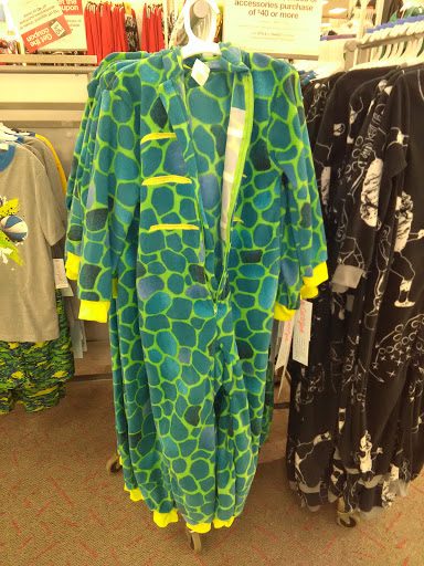 Department Store «Target», reviews and photos, 2421 Cranberry Hwy #110, Wareham, MA 02571, USA