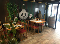 Atmosphère du Restaurant asiatique Chez He - 何处思蜀 à Paris - n°3