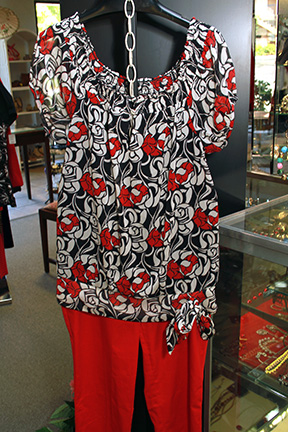 Thrift Store «Bargain Box Thrift Store», reviews and photos, 153 10th St S, Naples, FL 34102, USA