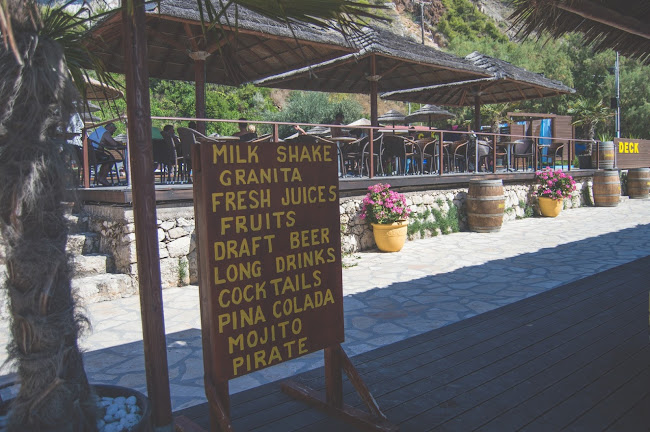 Deck Beachside Cafe Ανοιχτές ώρες