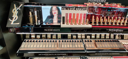 Cosmetics Store «SEPHORA», reviews and photos, 721 Collins Ave, Miami Beach, FL 33139, USA