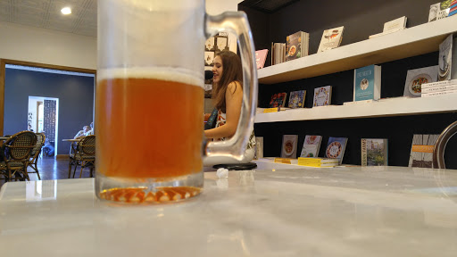 Bistro «The Dienger Trading Co», reviews and photos, 210 N Main St, Boerne, TX 78006, USA