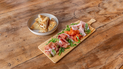 OKJA - Pizzeria & Cocktails à Lyon 7 à Lyon