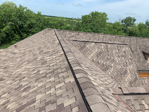 Emerald Roofing & Remodeling Llc in League City, Texas
