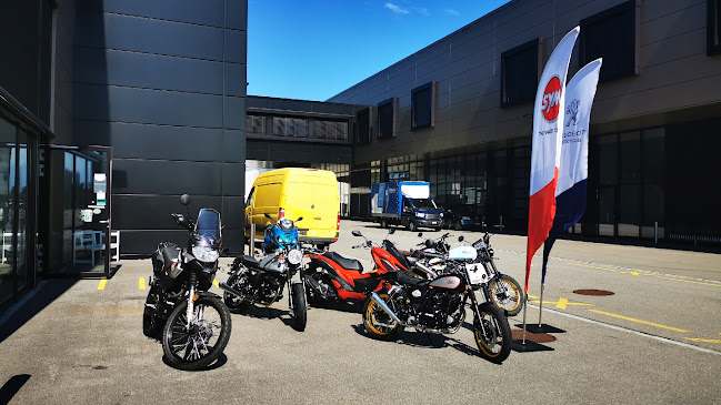 Rezensionen über Hof-Garage-Gams Auto-und Motorrad Schweiz KmG in Zürich - Motorradhändler