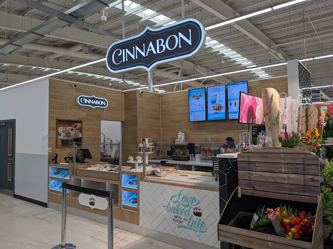 Comments and reviews of Cinnabon - York Monks Cross