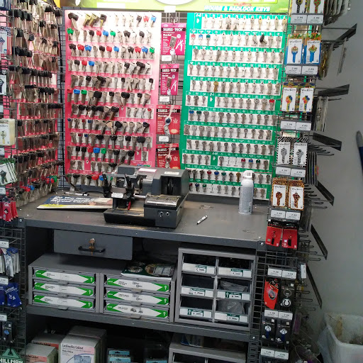 Hardware Store «Sutherland Hardware & Mercantile», reviews and photos, 3620 Brownsboro Rd, Louisville, KY 40207, USA