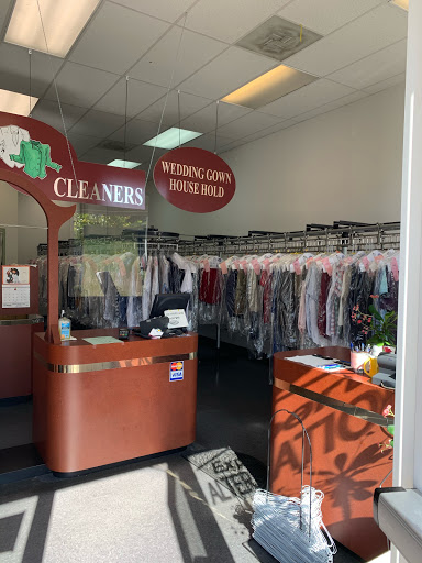 Dry Cleaner «Villages Cleaners At Urbana», reviews and photos, 3520 Sugarloaf Pkwy # F04, Frederick, MD 21704, USA