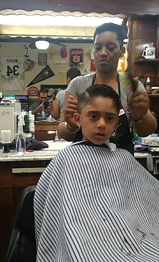 Barber Shop «The Barber Shop of Newnan», reviews and photos, 20 Baker Rd #7, Newnan, GA 30265, USA