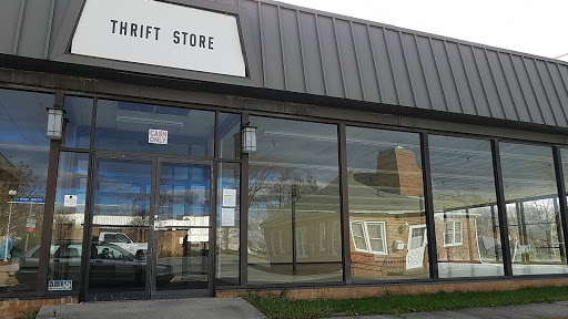 Thrift Stores, 716 Ritchie Rd, Capitol Heights, MD 20743, USA, 
