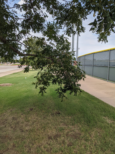 Park «Hurst Community Park», reviews and photos, 601 Precinct Line Rd, Hurst, TX 76053, USA