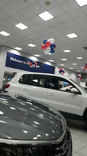 Volkswagen Dealer «Douglas Volkswagen», reviews and photos, 491 Morris Ave, Summit, NJ 07901, USA