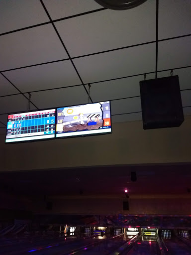 Bowling Alley «Star Lanes - Port Clinton», reviews and photos, 311 Buckeye Blvd, Port Clinton, OH 43452, USA