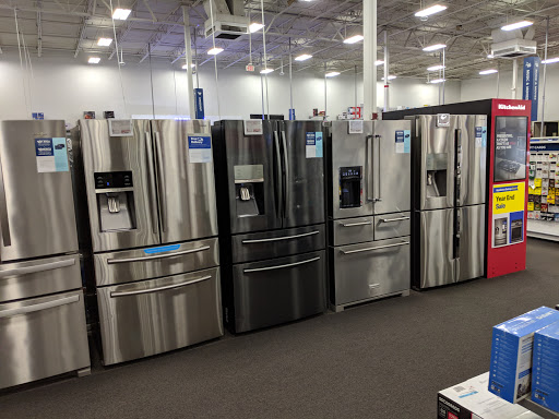 Shopping Mall «Drew 19 Shopping Center», reviews and photos, 21311 US Hwy 19 N, Clearwater, FL 33765, USA