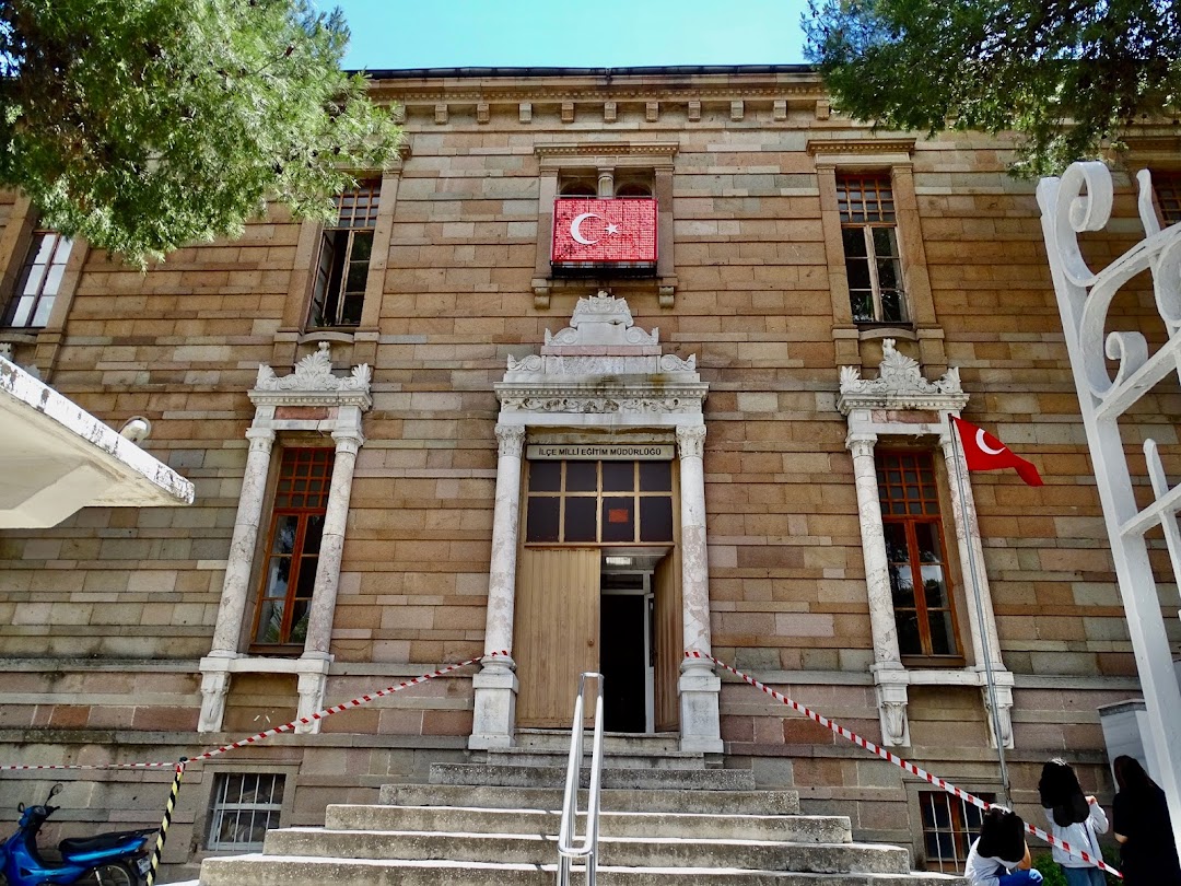 Bergama İlce Milli Egitim Mudurlugu