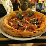 Photo n°2 de l'avis de Pop.r fait le 29/07/2022 à 12:02 sur le  La Malafemmena di Anthony Minutolo à Formia