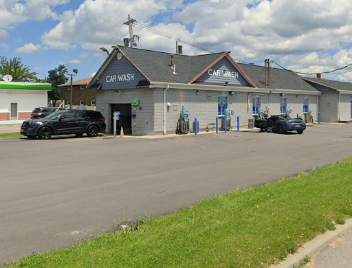 One Stop Car Wash en Tonawanda