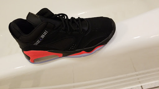 Shoe Store «Foot Locker», reviews and photos, 1172 Newgate Mall, Ogden, UT 84405, USA