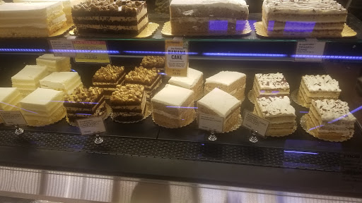 Grocery Store «New Seasons Market Mountain Park», reviews and photos, 3 Monroe Pkwy, Lake Oswego, OR 97035, USA