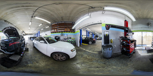 Auto Repair Shop «Prestige European Auto Service», reviews and photos, 711 W Broward Blvd, Fort Lauderdale, FL 33312, USA