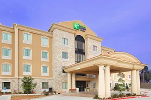 Holiday Inn Express & Suites Texarkana East, an IHG Hotel image