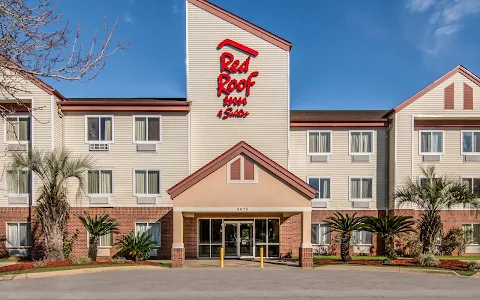 Red Roof Inn & Suites Pensacola East - Milton image