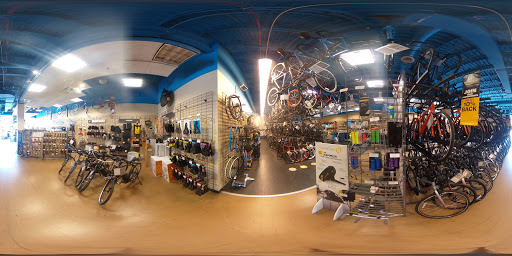 Bicycle Store «Performance Bicycle», reviews and photos, 2720 N Halsted St, Chicago, IL 60614, USA