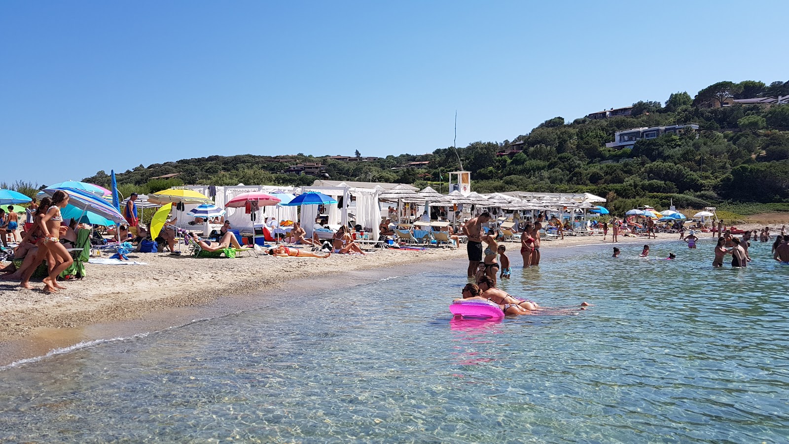 Foto van Spiaggia dei Sassi met hoog niveau van netheid