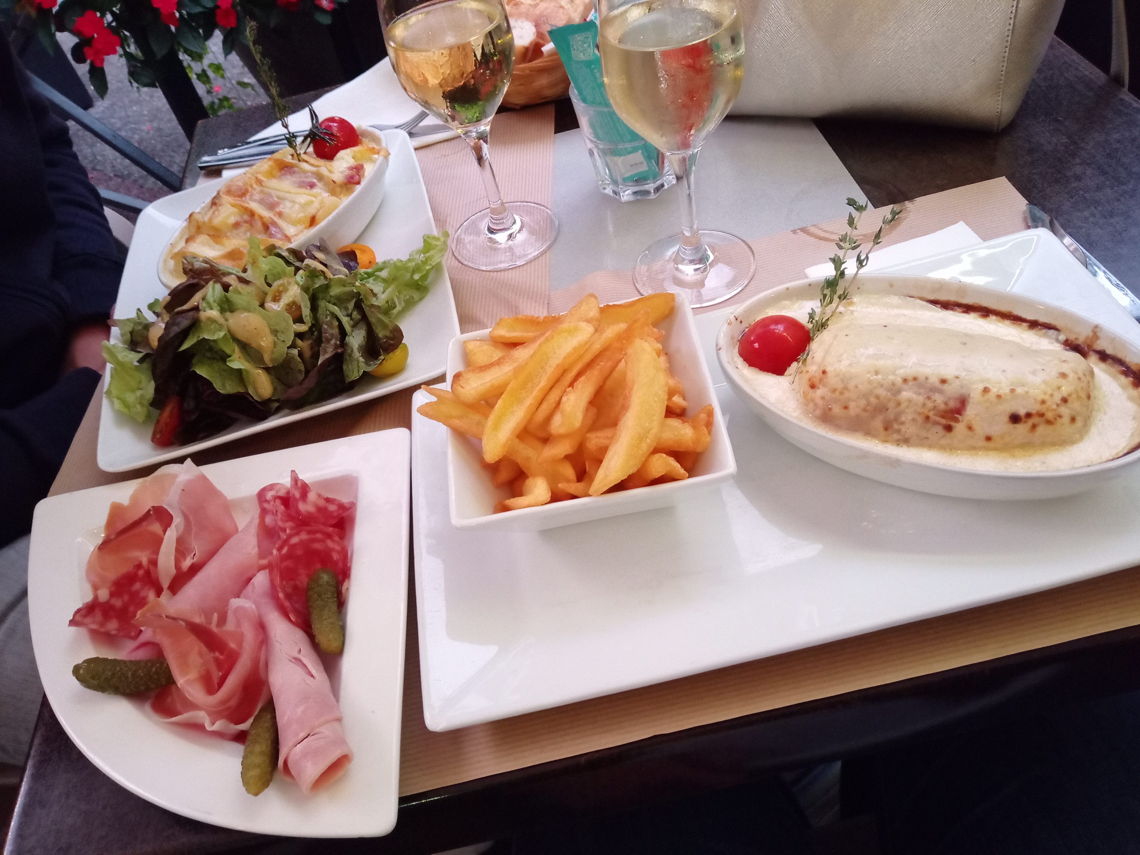 Photo n° 2 de l'avis de Katleen. fait le 16/09/2018 à 17:54