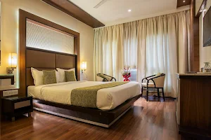 Hotel Dwaraka Residency - Hotels In Thane image