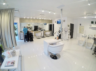 Armandeus Orlando Hair Salon & Spa