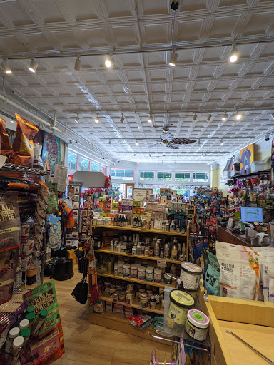 Pet Supply Store «The Dog Store», reviews and photos, 2301 Mt Vernon Ave, Alexandria, VA 22301, USA