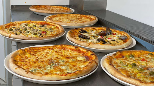 Gasthaus Pizzeria Bahnwirt en Riedau