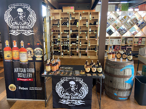 Liquor Store «The New Wine Regions Discount Wines & Liquors», reviews and photos, 2423 US-27, Clermont, FL 34711, USA