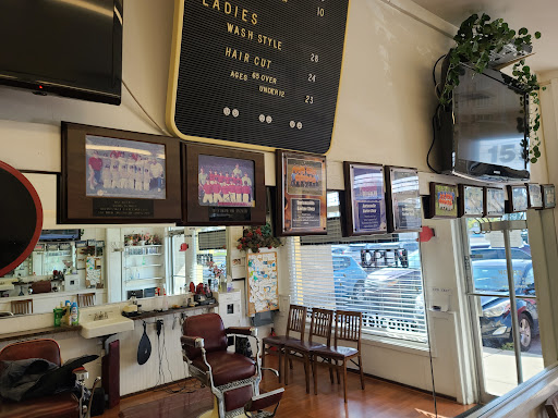 Barber Shop «Burtonsville Barber Shop», reviews and photos, 15512 Old Columbia Pike, Burtonsville, MD 20866, USA