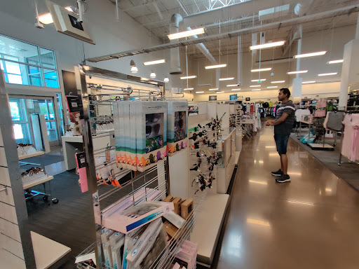 Department Store «Nordstrom Rack Tempe Marketplace», reviews and photos, 1900 E Rio Salado Pkwy, Tempe, AZ 85281, USA