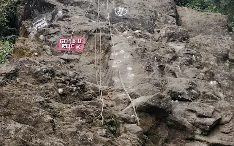 Gombu Rock image