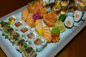 Garopa Sushi image