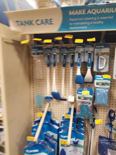 Pet Supply Store «PetSmart», reviews and photos, 11501 Metcalf Ave, Overland Park, KS 66210, USA