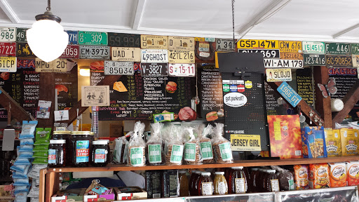 General Store «Allenwood General Store», reviews and photos, 3208 Allenwood Lakewood Rd, Allenwood, NJ 08720, USA