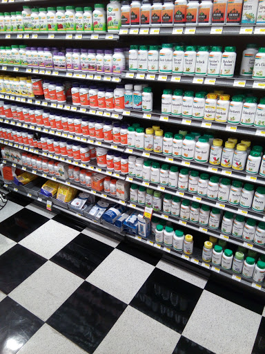 Natural Foods Store «GreenAcres Market», reviews and photos, 10555 W 21st St #600, Wichita, KS 67205, USA