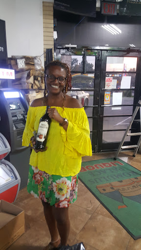 Liquor Store «Romulus Palace Liquor Store», reviews and photos, 31370 Ecorse Rd, Romulus, MI 48174, USA