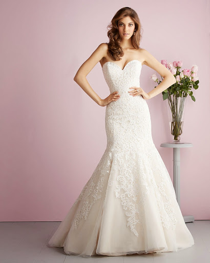 Bridal Shop «Blossom Brides», reviews and photos, 230 Sunrise Hwy, Rockville Centre, NY 11570, USA