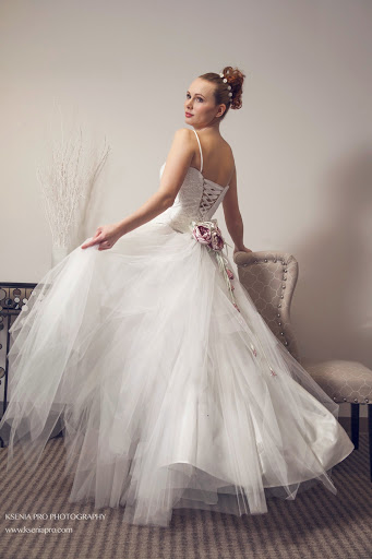 Bridal Shop «Fairytale Brides on a Shoestring Boutique», reviews and photos, 154 Congressional Ln, Rockville, MD 20852, USA