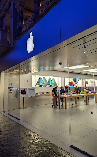 Computer Store «Apple The Forum Shops», reviews and photos, 3500 S Las Vegas Blvd, Las Vegas, NV 89109, USA