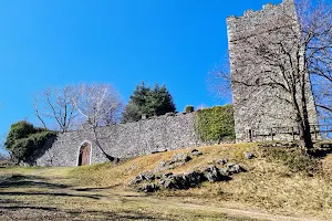 Rocca di Orino image